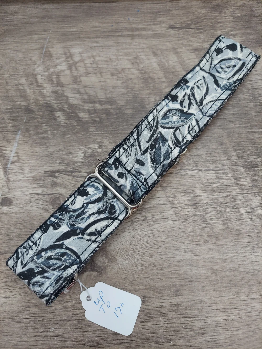 N/A monochrome botanical